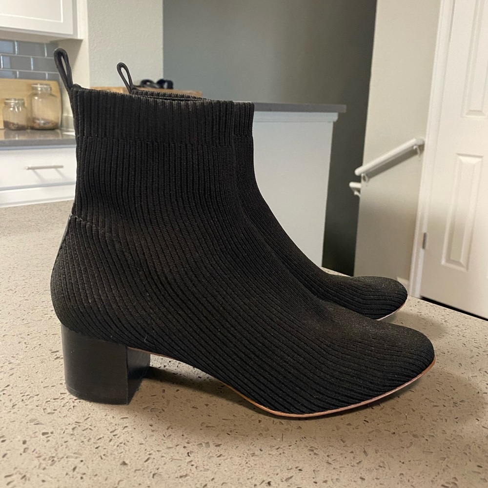 Everlane sock bootie black 7.5